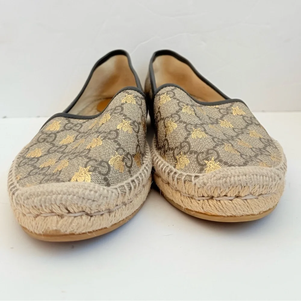 Gucci Beige Natural GG coated canvas black leather trim bee espadrille EU 40.5